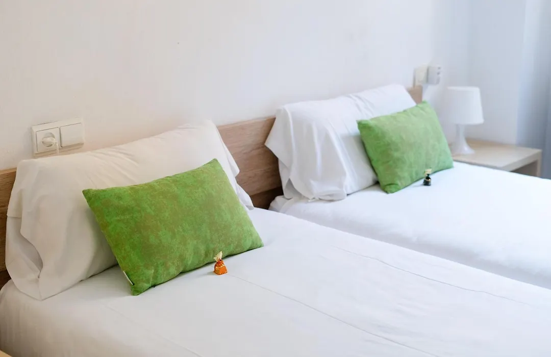 Apartamentos Granata-1